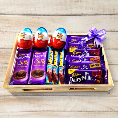 Amazing Assorted Chocolates Hamper