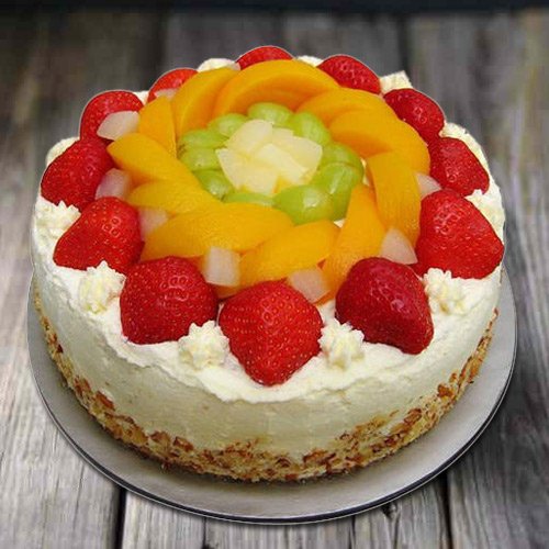 Exquisite Eggless Fresh Fruit Cake