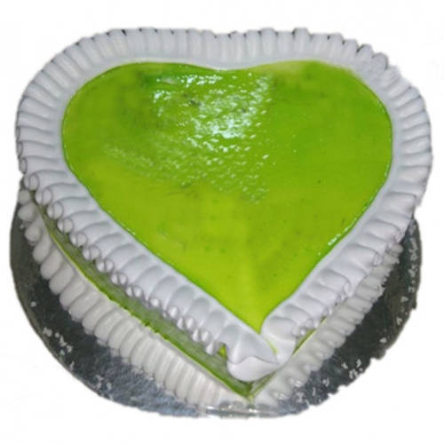 Delicious Kiwi Cake in Heart Shape