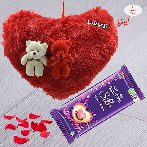 Lovely Valentine Gift of Musical Heart With Teddy