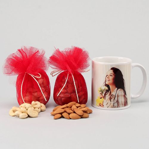 Amazing Personalized White Mug with Assorted Dry Fruits