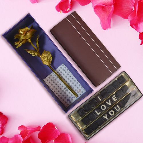 Splendid Golden Rose N Love You Chocolates Gift Set