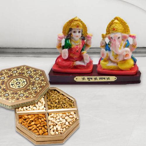 Ganesh Lakshmi with Dry Fruits