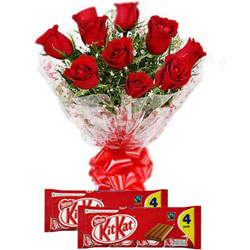 Crunchy Nestle Kit Kat with Red Roses Bouquet