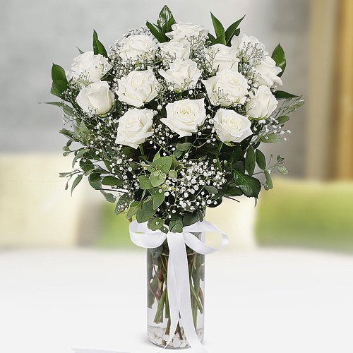 Wonderful Vase Arrangement of White Roses