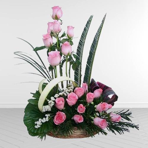 Blooming Pink Roses Basket Arrangement