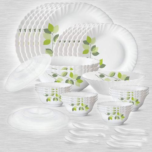 Ravishing Larah by Borosil Green Leaves Silk Series Dinner Set