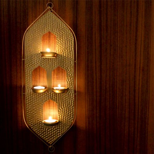 Illuminate Elegance  Candle N T Light Ensemble