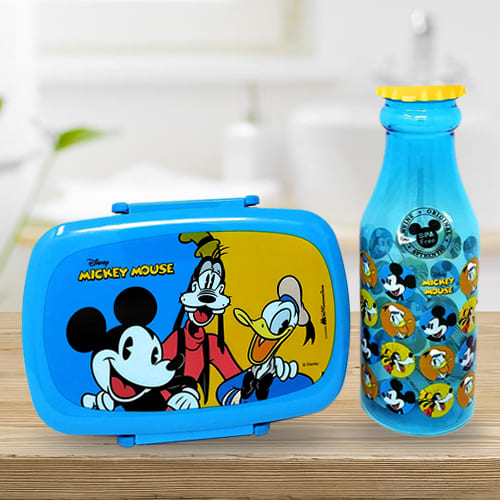 Lovely Disney Mickey Mouse Lunch Box n Water Bottle Set